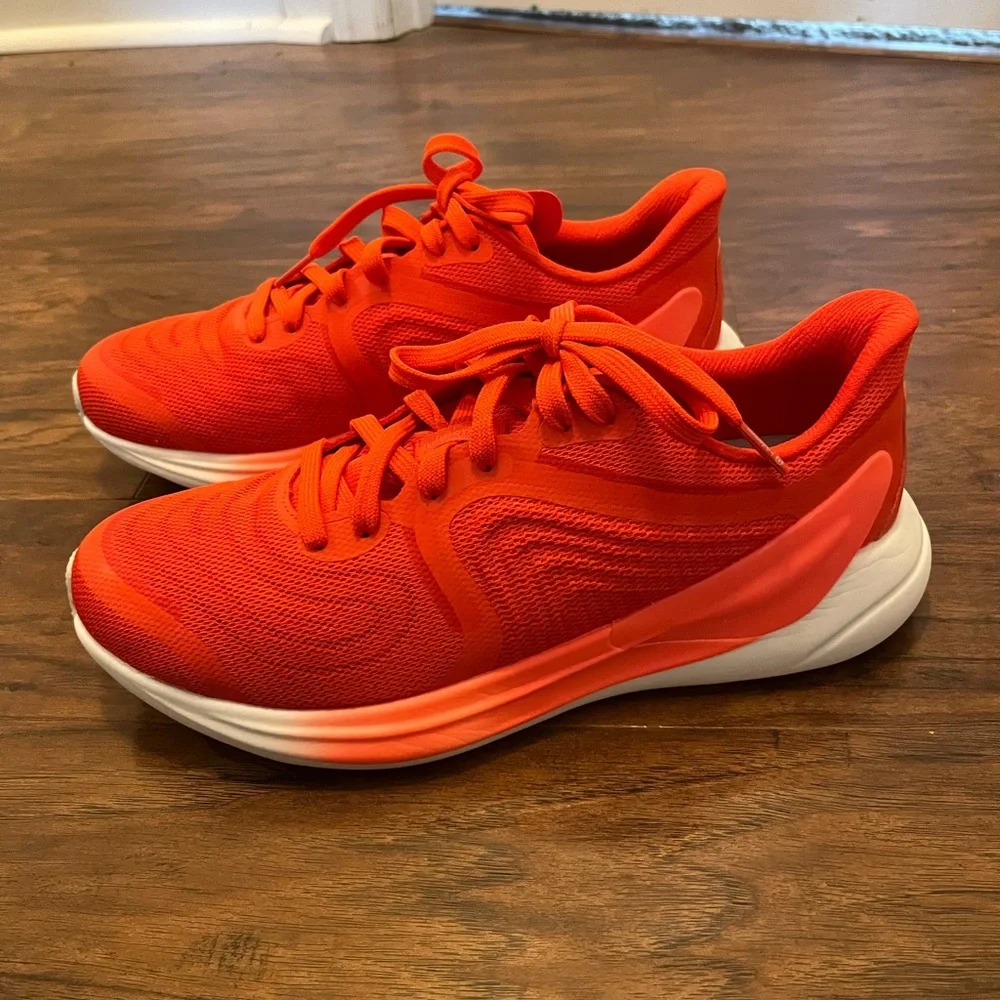 🍋LIKE NEW Lululemon Blissfeel 2 Running Shoe Solar Orange/Flare/Light Vapor - 10